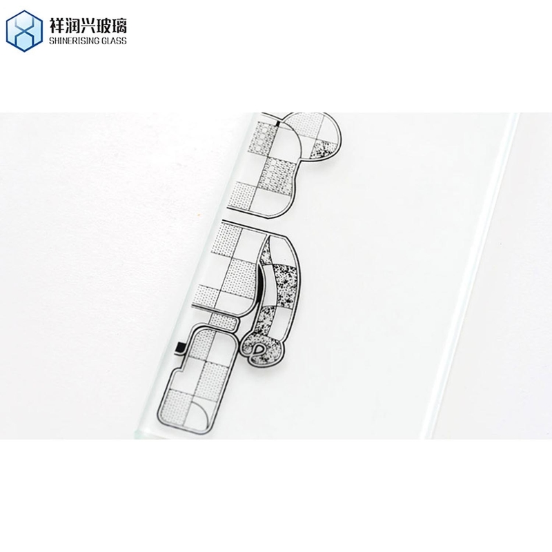 平面 0.5mm 0.7mm 1mm 2mm 3mm 硬化されたシルクスクリーン印刷 ガラス 容量感触画面 LCDディスプレイカバー